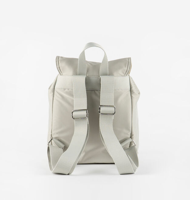 MOCHILA NYLON BOLSILLOS