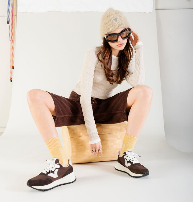 VIENTO NYLON & SERRAJE